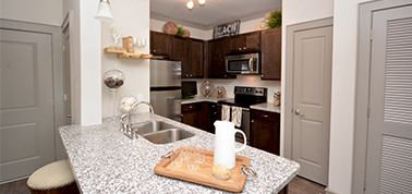 5504732cf0354d2f2b08841e_venue-lakewood-ranch.jpg
